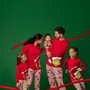 Brand New! Grinch Holiday Family Pajamas PJ Set for Men NWT Large